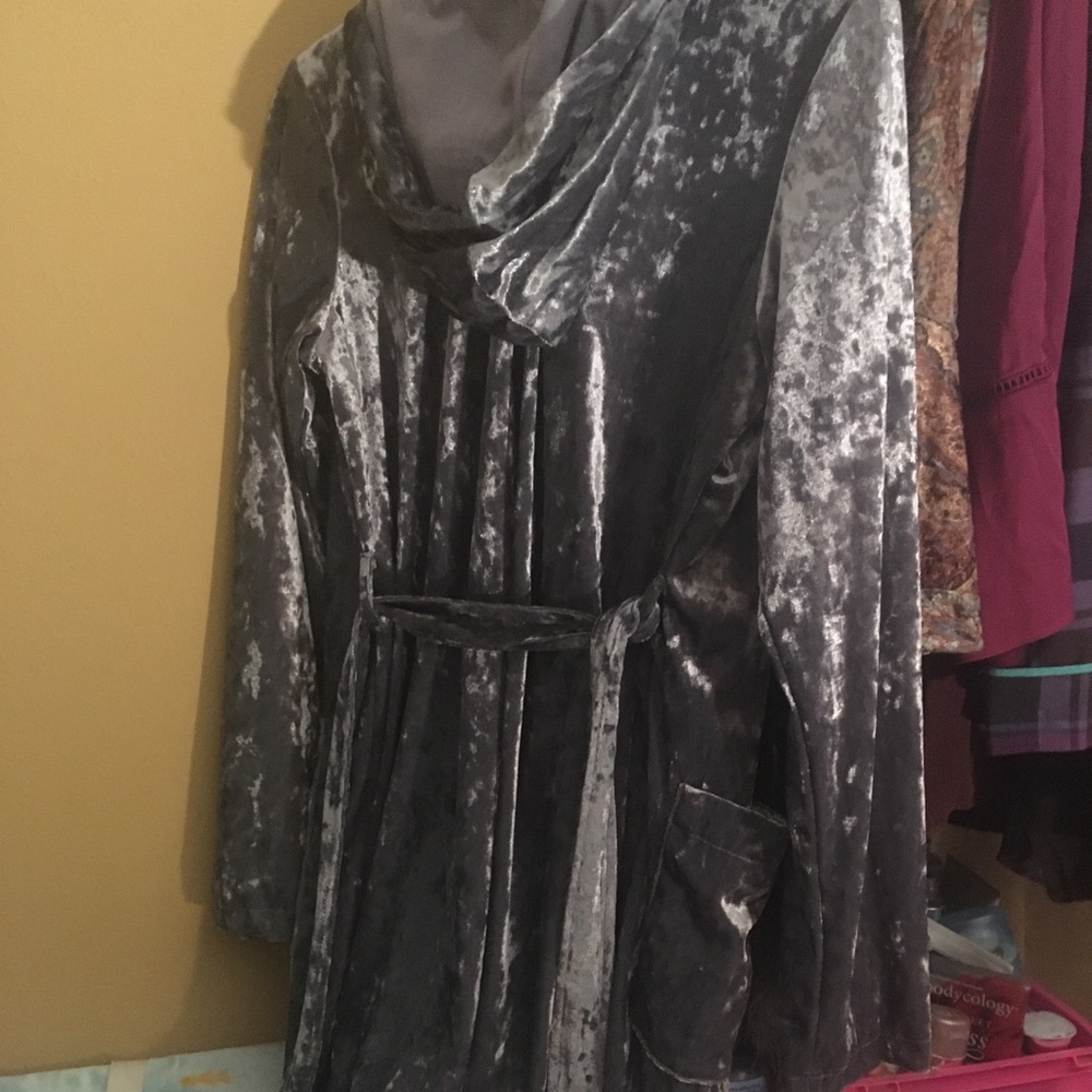 Target Xhilaration crushed velvet robe